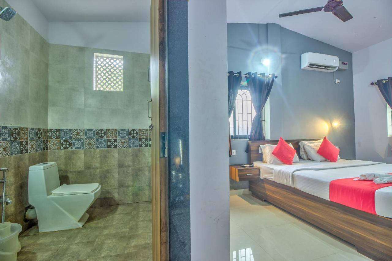 Beach Doorz Hotel Baga Bagian luar foto