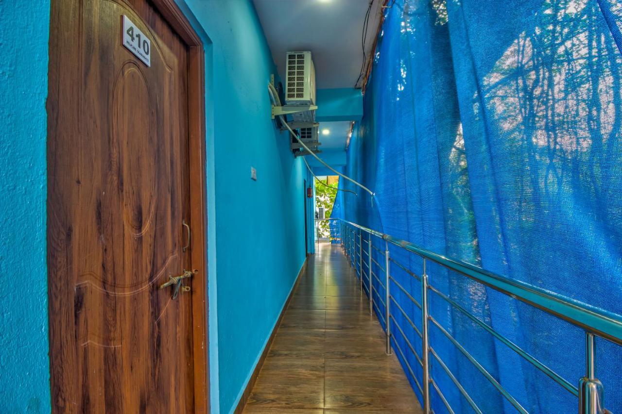 Beach Doorz Hotel Baga Bagian luar foto